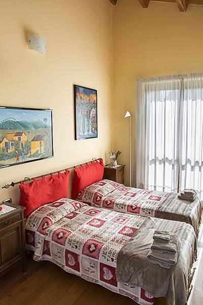Bed & Breakfast Milu Cuneo Oda fotoğraf